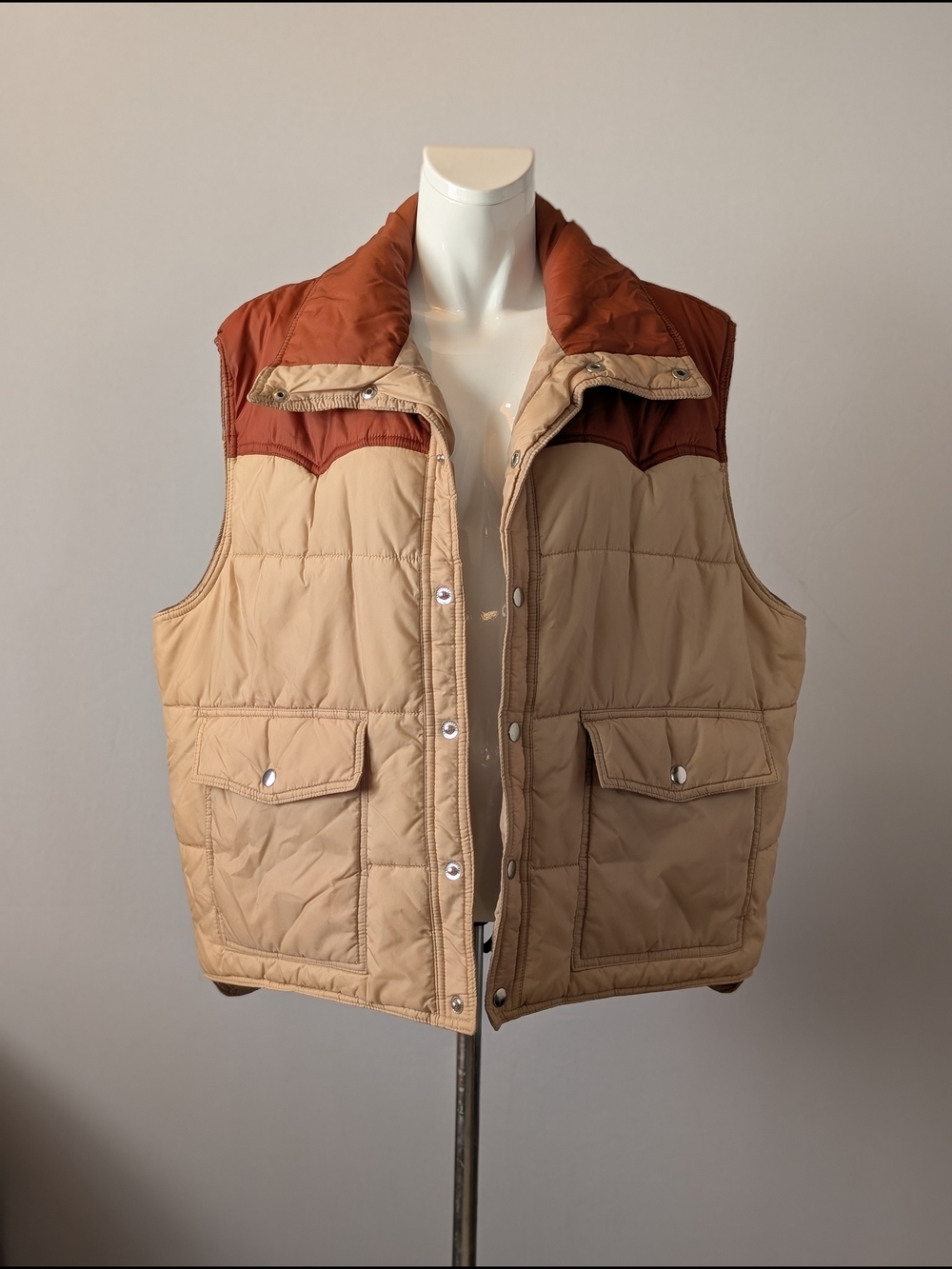 Montgomery Ward Vintage Quilted Puffer Vest Tan & Rust Sz XL Snap Buttons